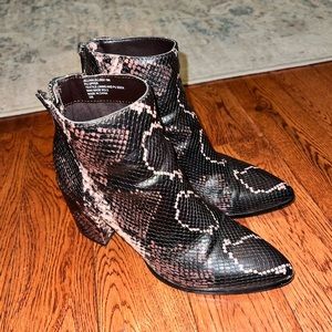 Steve Madden Jillian booties